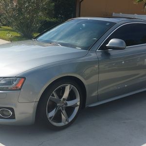 Meet your Posher, Gennie